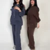 بدلة نسائي