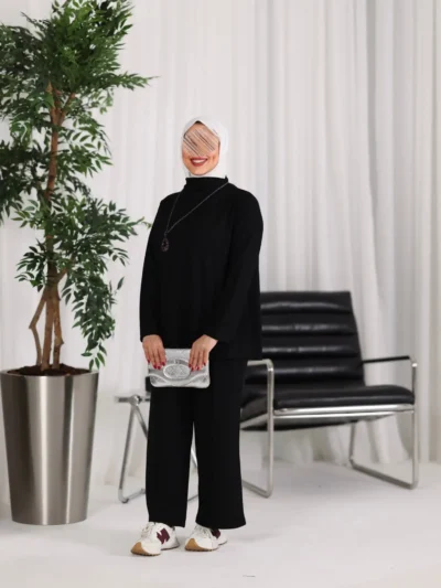 بدلة نسائي