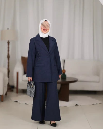 بدلة نسائي