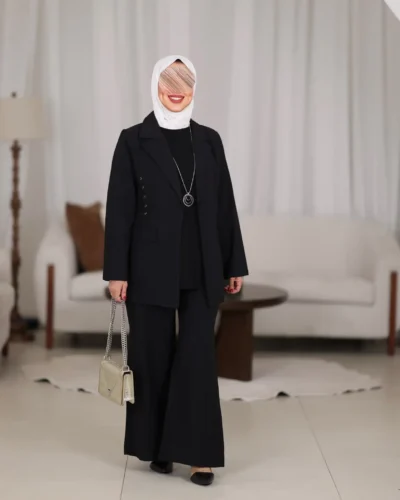 ⁦بدلة نسائي⁩ - الصورة ⁦2⁩